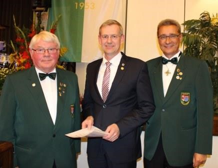 KSV Schützenball 2015 - Landrat Dr. Blume ausgezeichnet mit Goldener Präsidentennadel