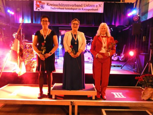 Damenseniorenklasse (v.l.) - Ulrike Köster, Marianne Lappöhn-van der Schanz und Sabine Lange